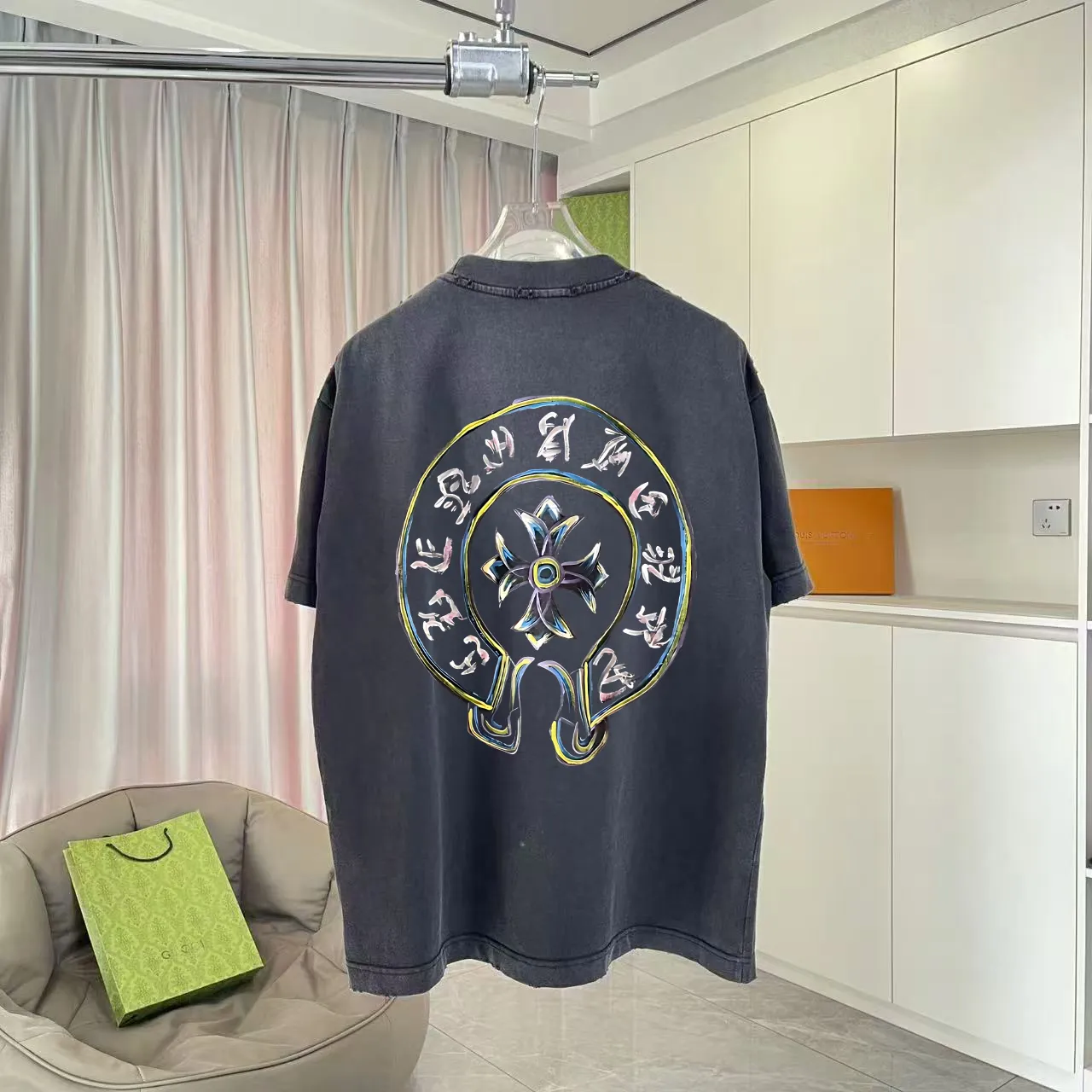 🅿️200 ch Crocodile* 2025 spring and summer new style, washed, worn, Sanskrit cross print, short-sleeved T-shirt, customized fabric 320g, same style for men and women, size: S M L XL XXL five codes, color: black gray